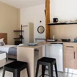 Aparthotel Celestial 4*