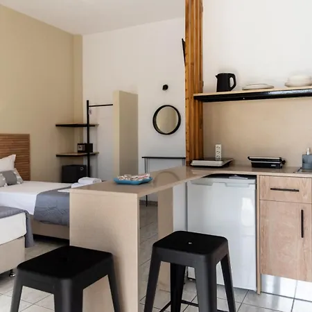 Lägenhetshotell Celestial 4*